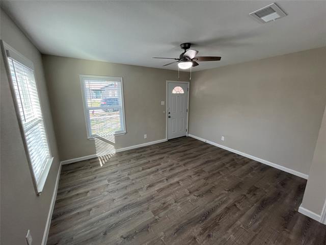 Foto del edificio - 8438 Maddox St