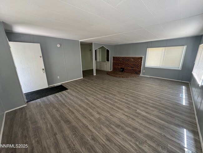Building Photo - 155 Molly Cir
