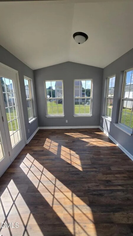 Foto del edificio - 720 Audrey Ln