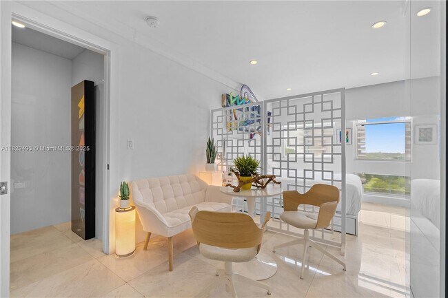 Foto del edificio - 700 Biltmore Way