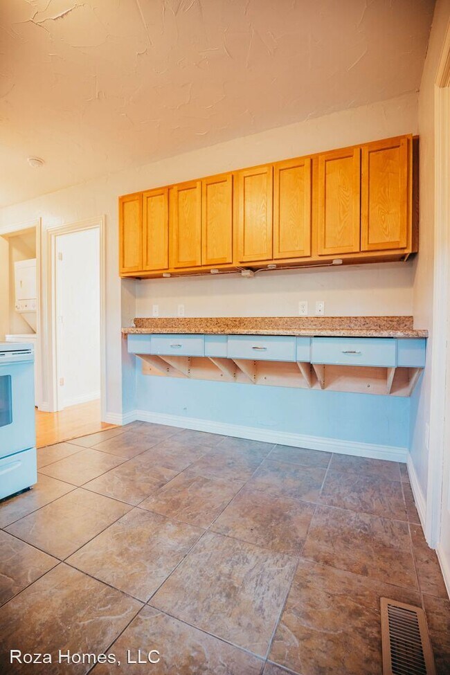 Foto del edificio - 4 br, 3 bath House - 725 S Holland