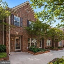 Building Photo - 6126 Madison Crest Ct