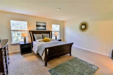 Building Photo - 1075 Swallow Tail Ln