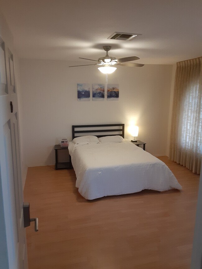 4225 W Bluefield Ave, Glendale, AZ 85308 House for Rent in Glendale