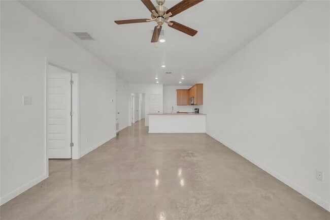 Building Photo - 2928 Wildcat Dr