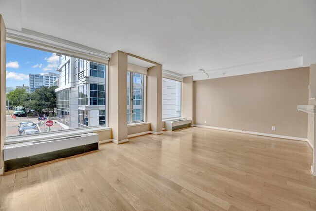Foto del edificio - 1101 3rd St SW