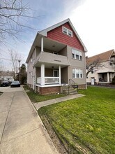 Building Photo - 19824 Pasnow Ave