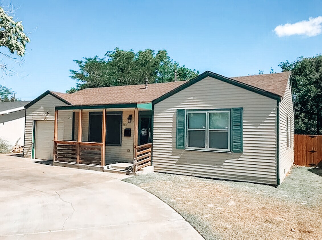 Foto principal - 3818 33rd St