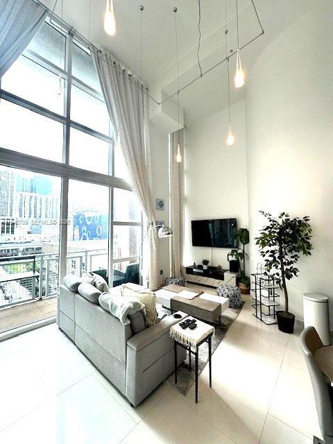 Foto del edificio - 253 NE 2nd St