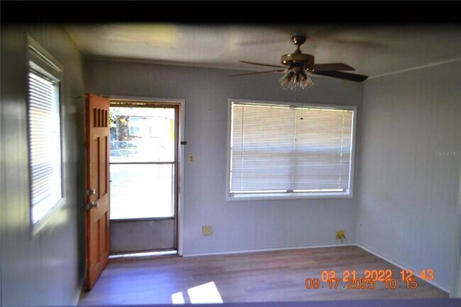 Foto del edificio - 14935 Pine Crest Rd