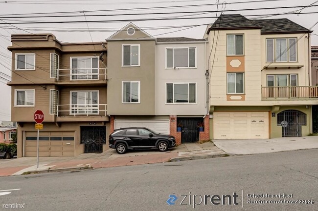 Building Photo - 2 br, 1 bath House - 693 42nd Ave, San Fra...