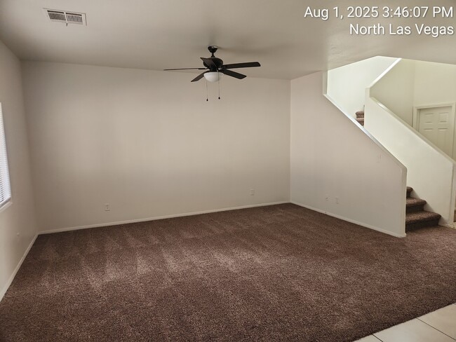 Foto del edificio - 5612 Distant Drum St