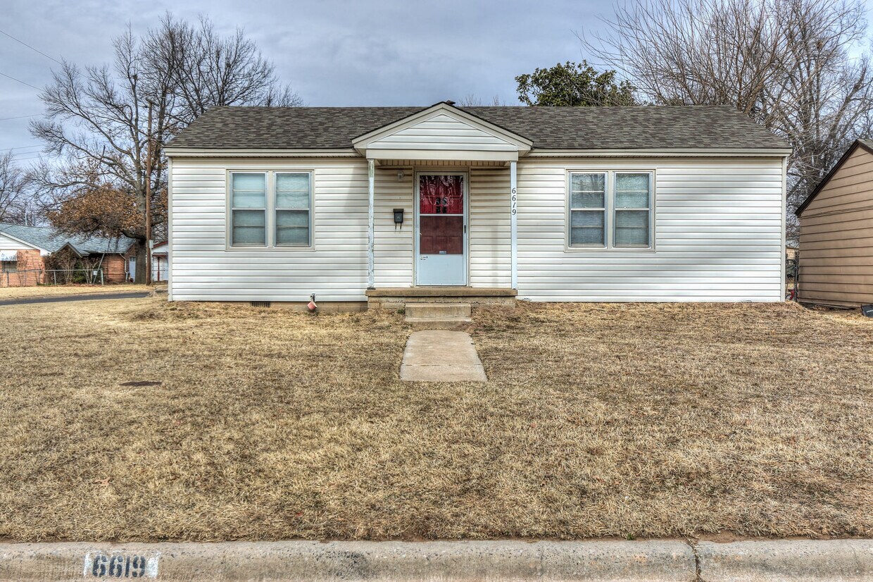 Primary Photo - Bethany 2 Bedroom
