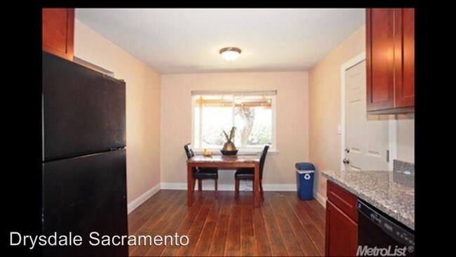Foto del edificio - 3 br, 1 bath House - 10212 Coloma Rd