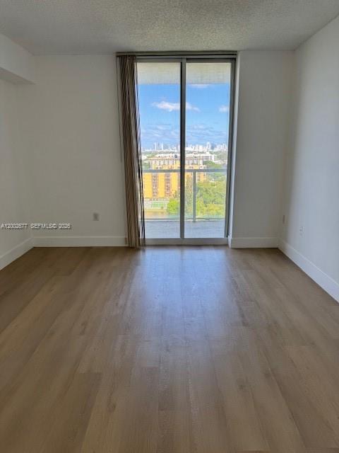 Foto del edificio - 5077 NW 7th St
