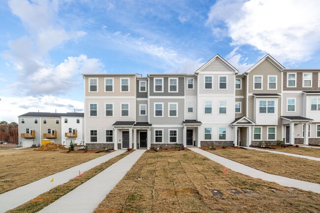 Building Photo - New Construction Townhome in SE Raleigh