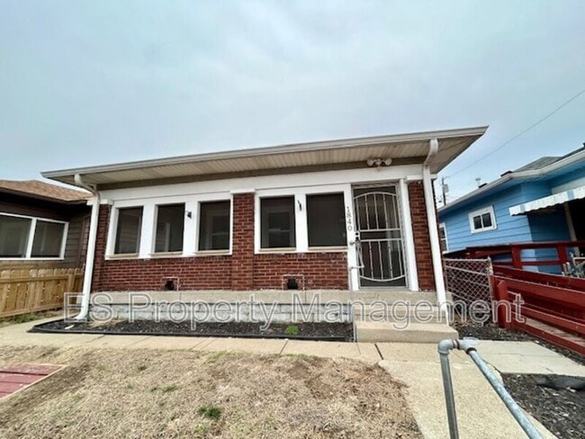 Photo - 1840 W Maryland St House