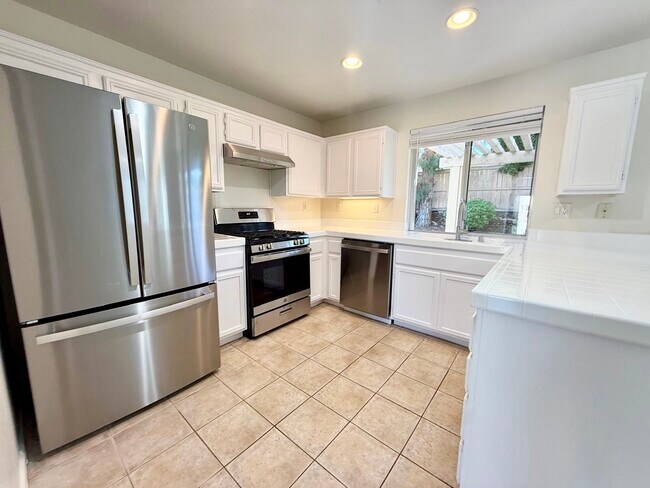 Foto del edificio - 1304 Thunder Springs Dr