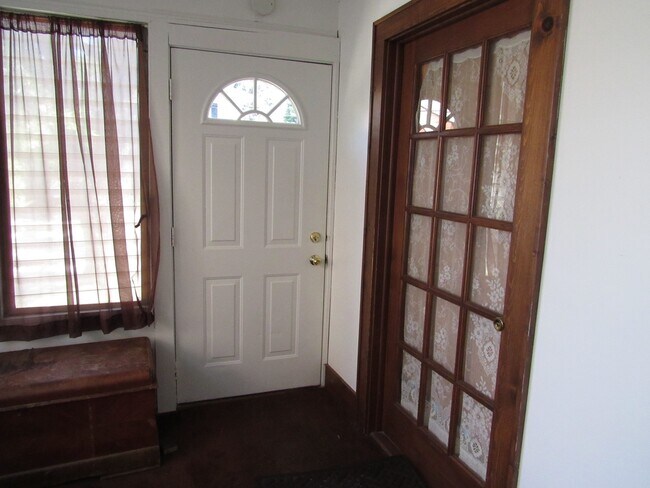 Foto del edificio - 1148 School St