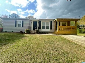 Building Photo - 436 McGinnis St