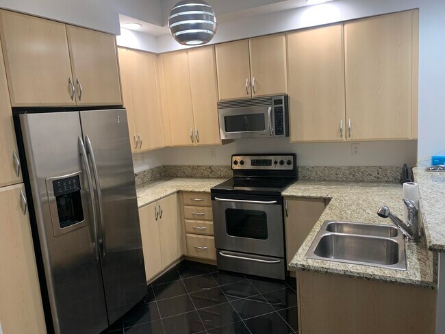 Foto del edificio - 801 S Olive Ave