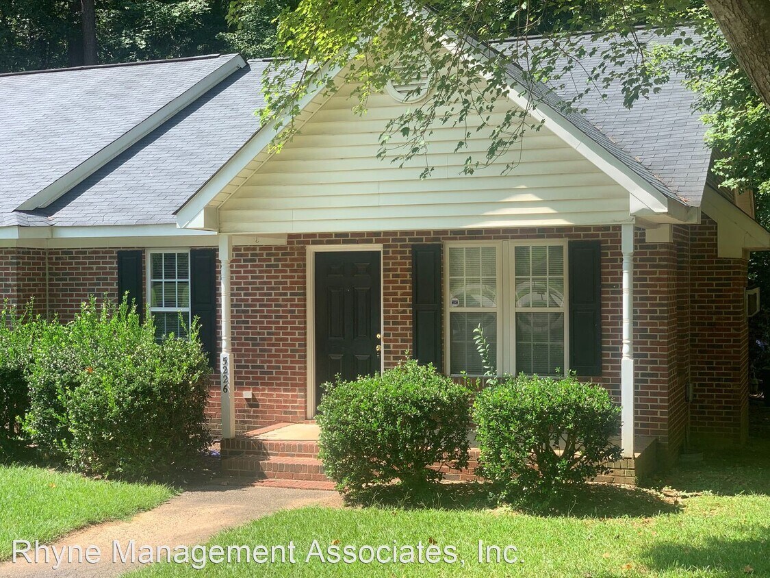 Foto principal - 2 br, 2 bath House - 5226 Westpine Court