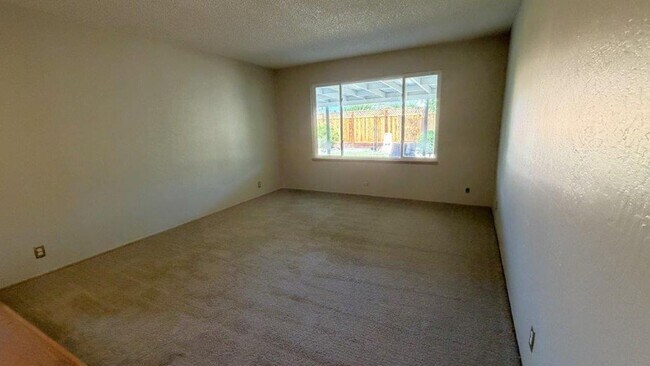 Foto del edificio - 3919 Almondwood Ct