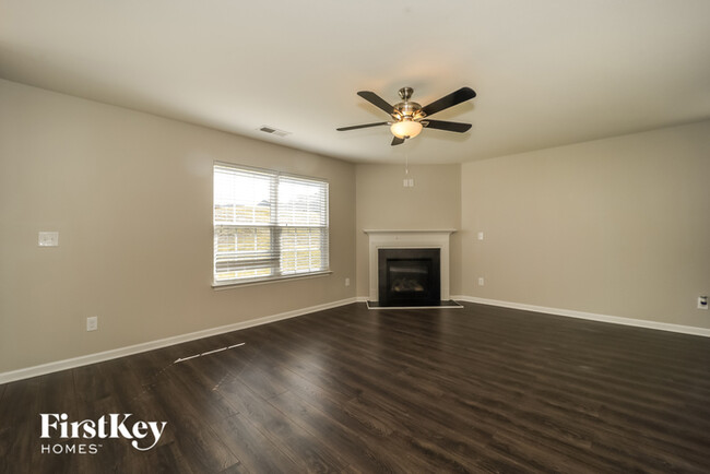 Foto del edificio - 1353 Aurora Glen Dr