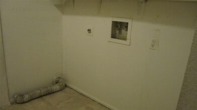 Building Photo - 12122 Kemerton Dr