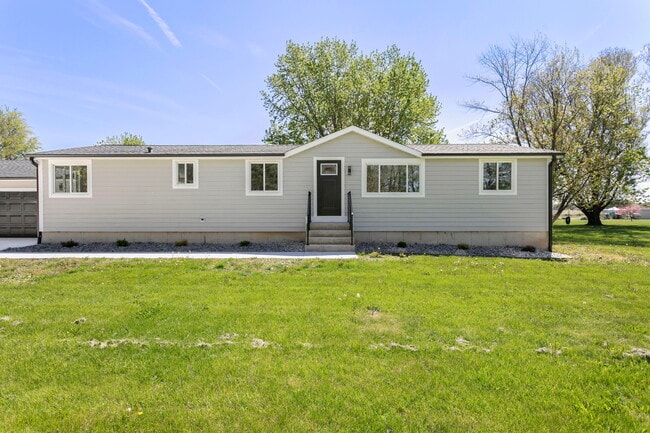 Building Photo - 4567 S Wozniak Rd