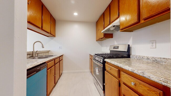 Foto del edificio - 316 Cherry Ave