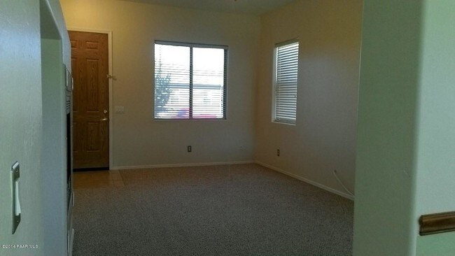 Building Photo - 5873 N Talbot Dr