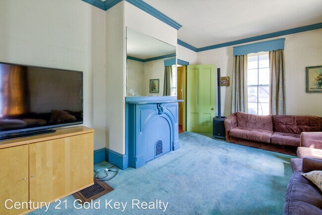 Foto del edificio - 3 br, 1.5 bath House - 133 West Main Street