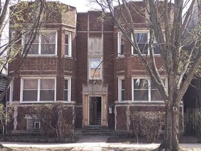 Building Photo - 2317 W Marquette Rd