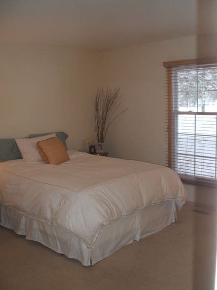 Building Photo - Willowbend 2BR 2BA, 1CGar