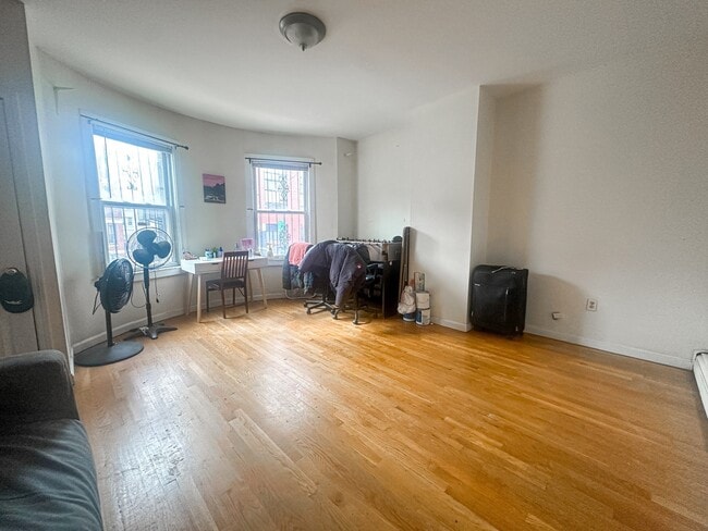 Photo - 38 S Huntington Ave Apartments