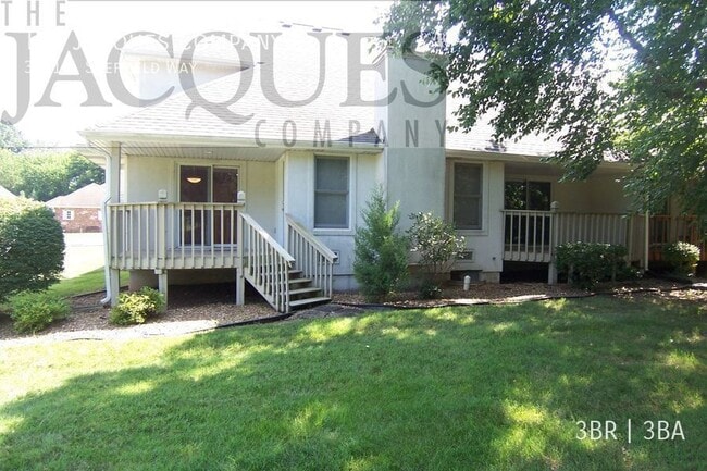 Building Photo - 3621 E Sheffield Way