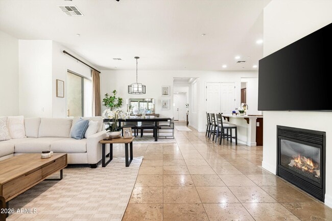 Building Photo - 9260 E Desert Village Dr