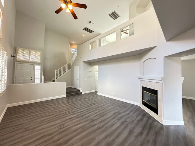 Building Photo - HEATHERWOOD