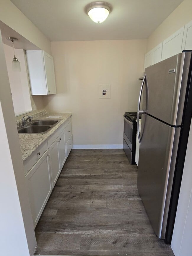 Building Photo - 154 Woodhill Dr