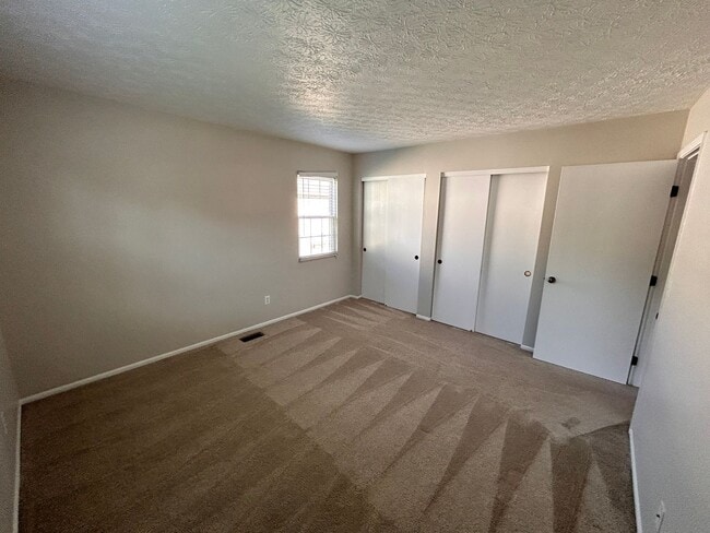 Building Photo - 7754 Amberfalls Ct