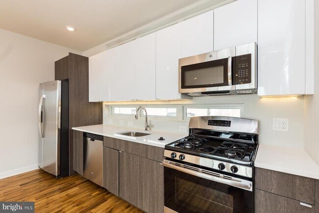 Foto del edificio - 1764 Hope St