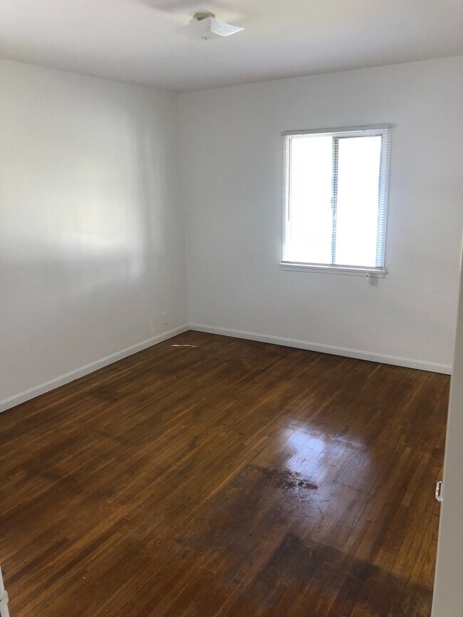 Foto del edificio - Single Family Home Available for Rent