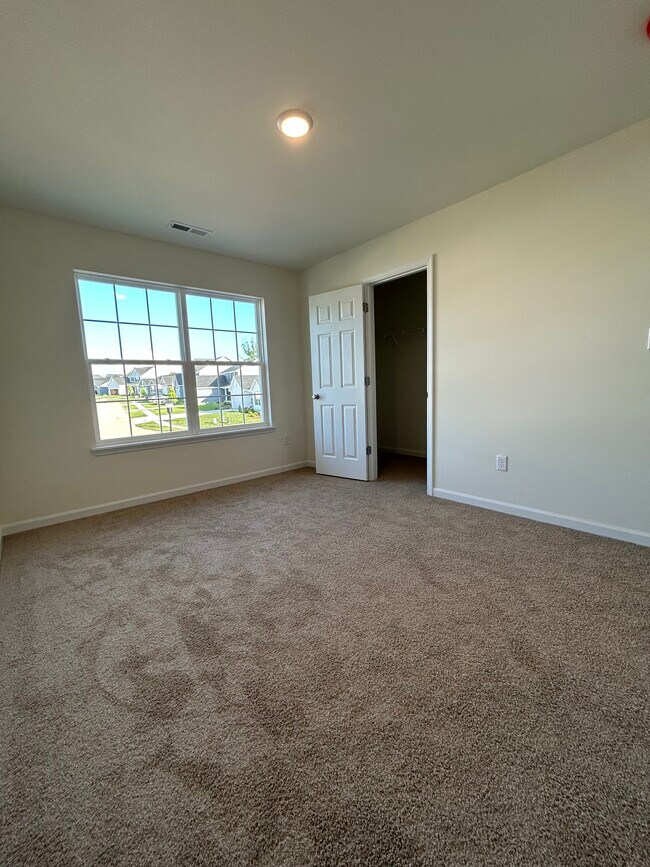 Foto del edificio - 463 Sweetgrass Dr