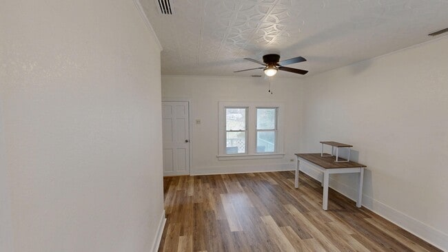 Foto del edificio - 47062 Buxton Back Rd