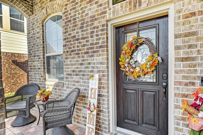 Foto del edificio - 13303 Davenport Hills Ln