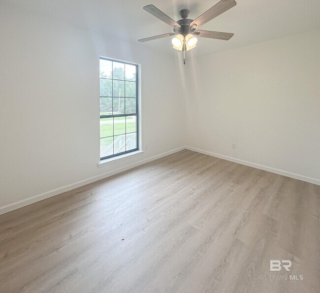 Foto del edificio - 10080 Bay Haven Dr