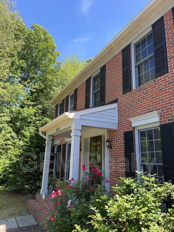 Building Photo - 6510 Marsh Ct