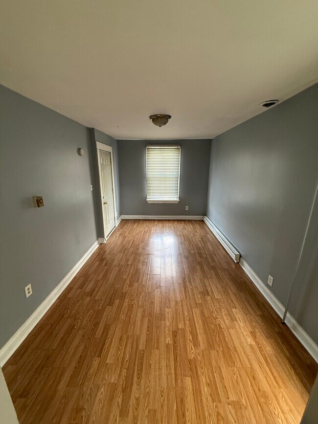 Foto del edificio - 9 E Middle St