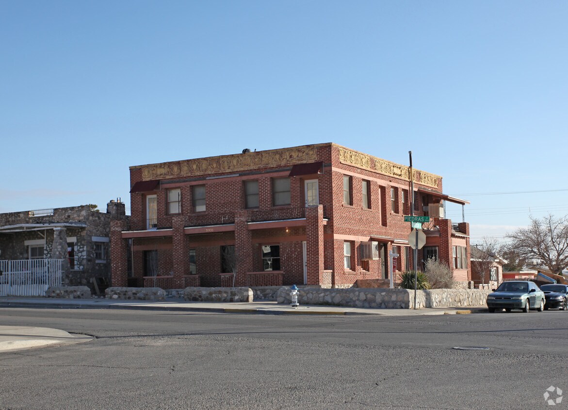 3900 N Piedras Ave, El Paso, TX 79930 Apartments in El Paso, TX